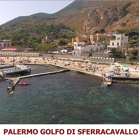 Small Paradise Ubytování v soukromí Palermo