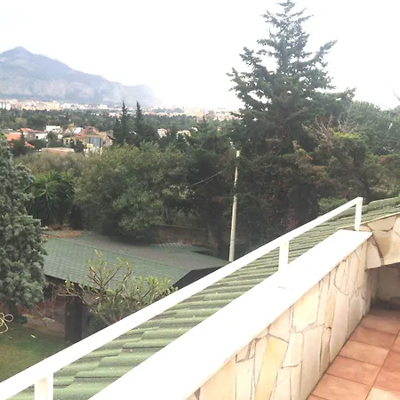 Small Paradise Quarto em Acomodações Particulares