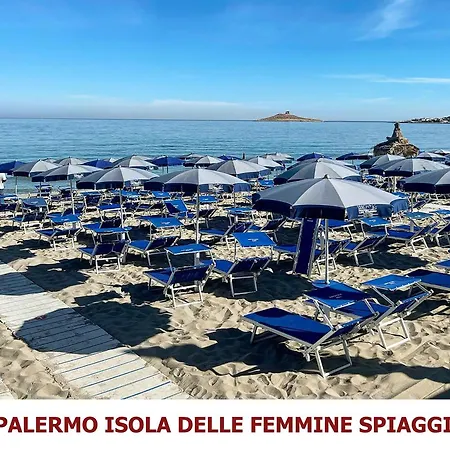 Проживание в семье Small Paradise