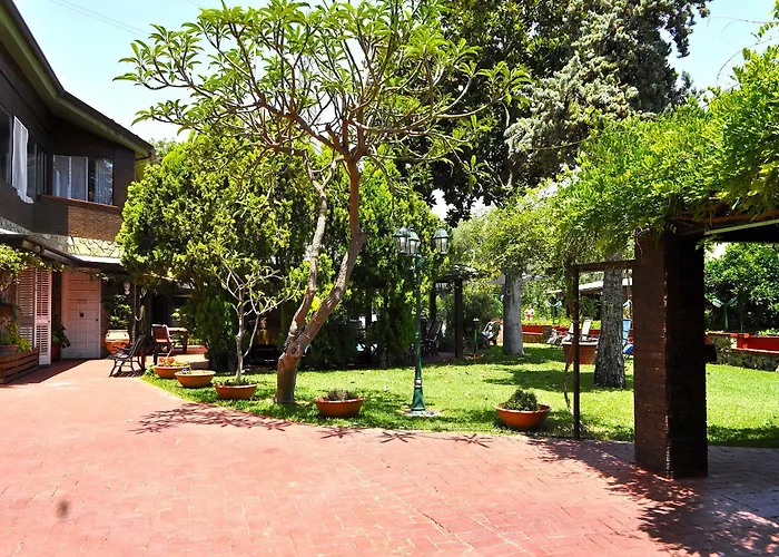 Rum i privatbostad Small Paradise