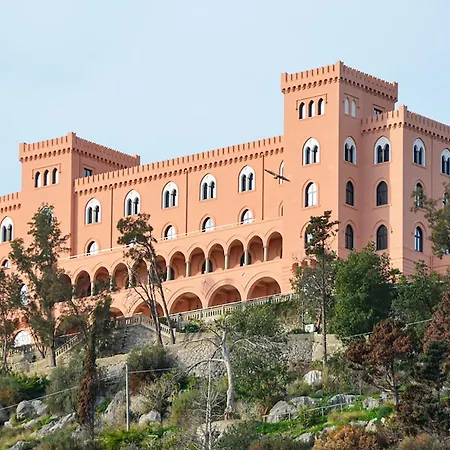 Small Paradise 民宿 *