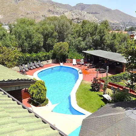 Small Paradise 民宿